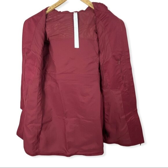 NWT Lululemon Rain Rebel Deep Ruby Jacket Size 2‎ Waterproof New with Tags Coat - Picture 6 of 16